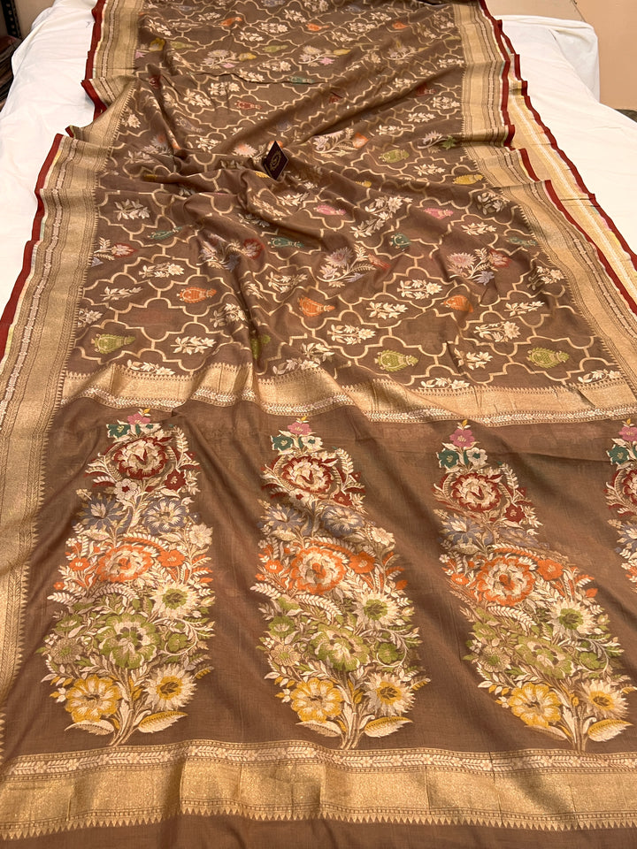 Almond Beige Pure Cotton Silk Handloom Banarasi Saree