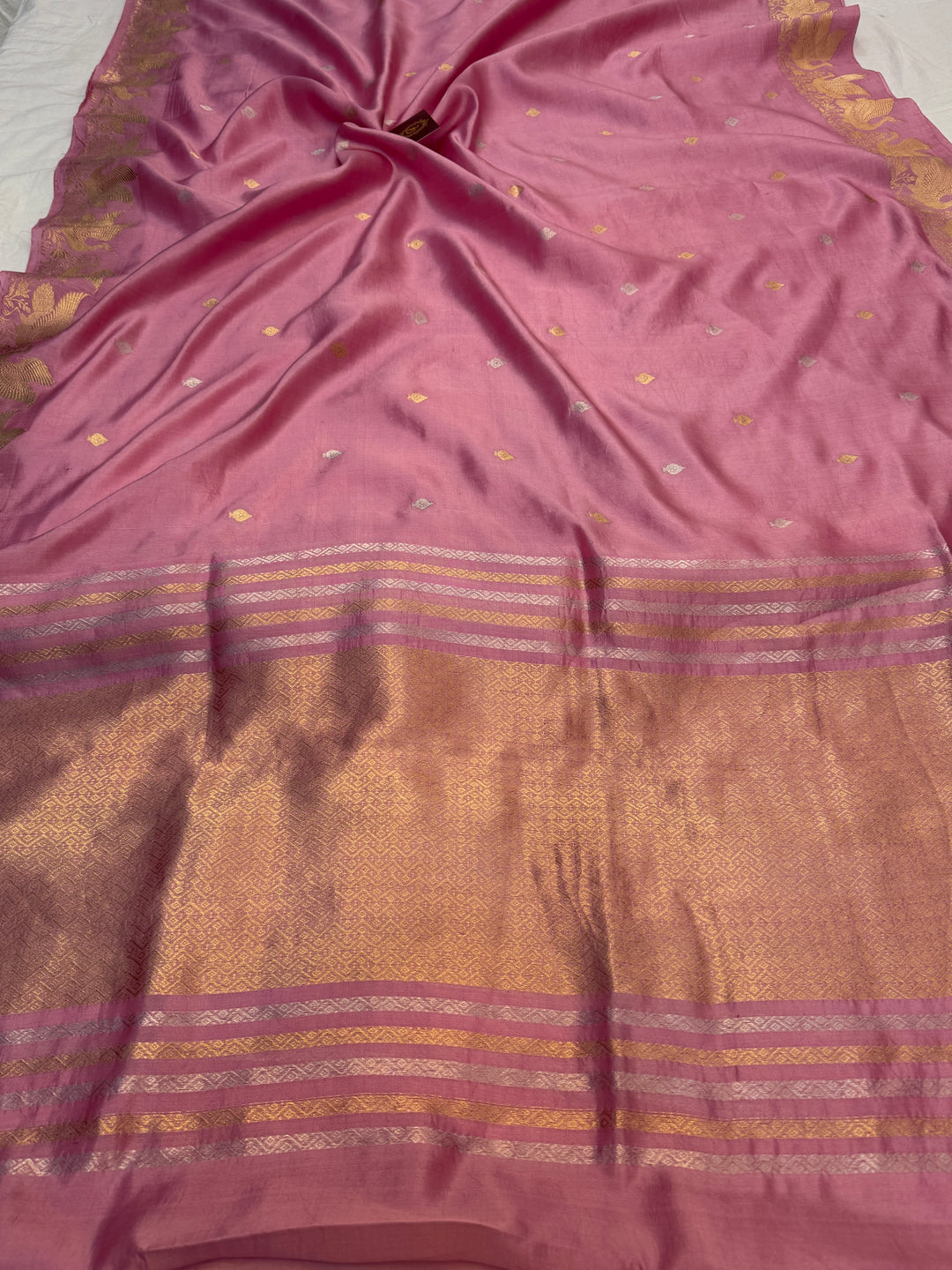 Onion Pure Silk Handloom Banarasi Saree