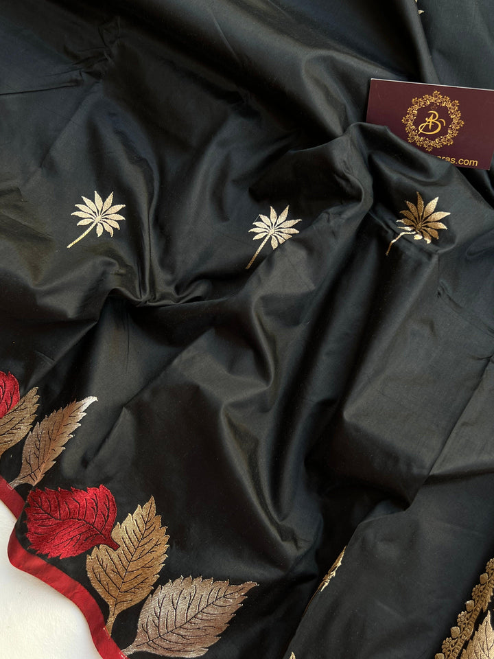 Black Banarasi Handloom Katan Silk Saree - Aura Benaras