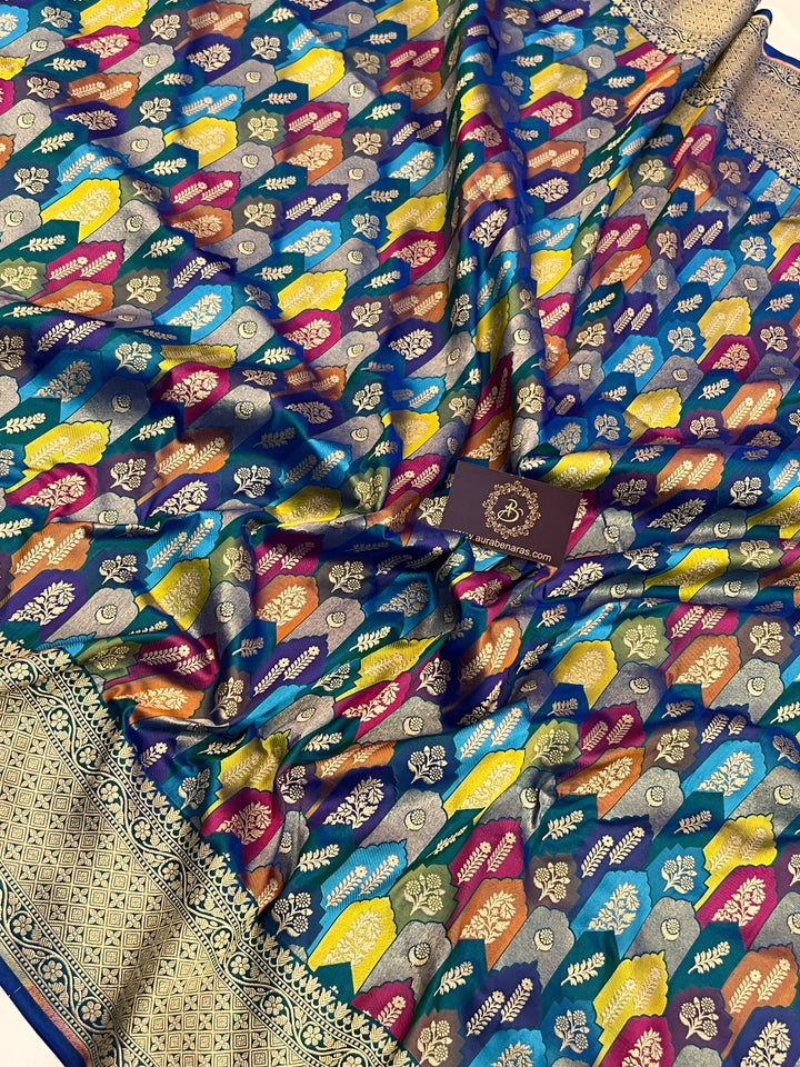 Buy Peacock Shade Rangkaat Banarasi Katan Silk Saree 