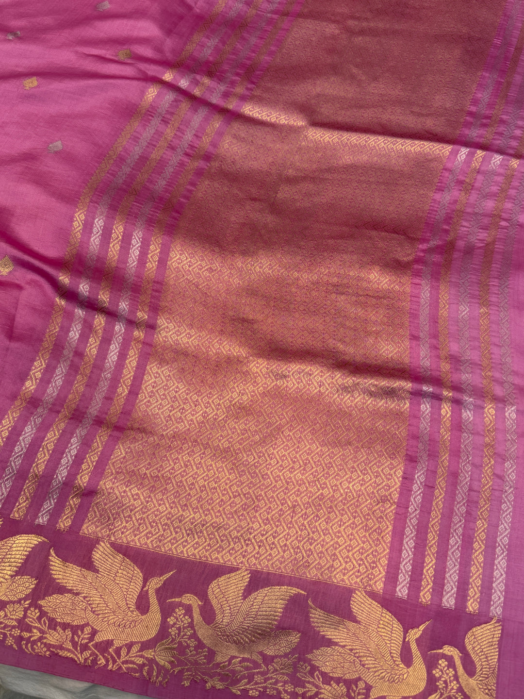 Onion Pink Pure Silk Handloom Banarasi Saree