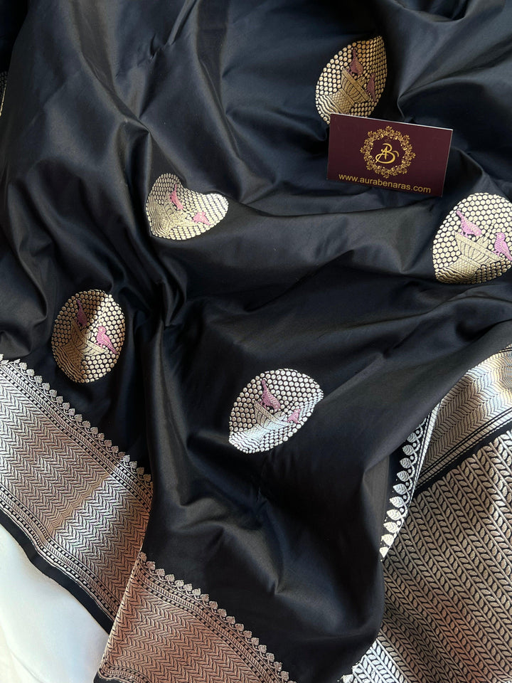 Black Banarasi Handloom Katan Silk Saree - Aura Benaras