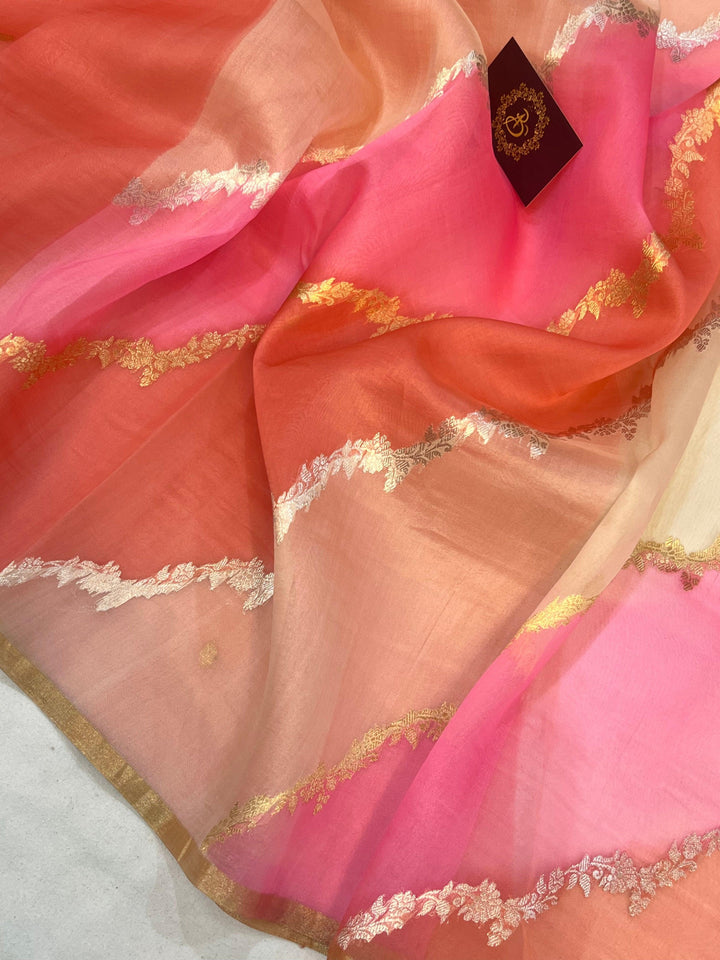 Off White Banarasi Handloom Kora Silk Saree - Aura Benaras
