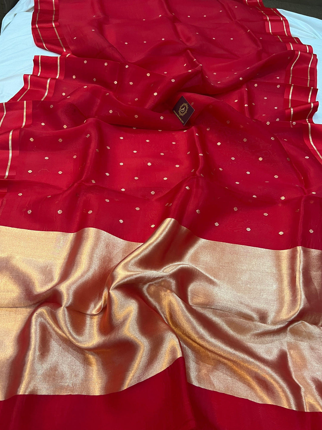 Red Pure Banarasi Handloom Silk Saree - Aura Benaras