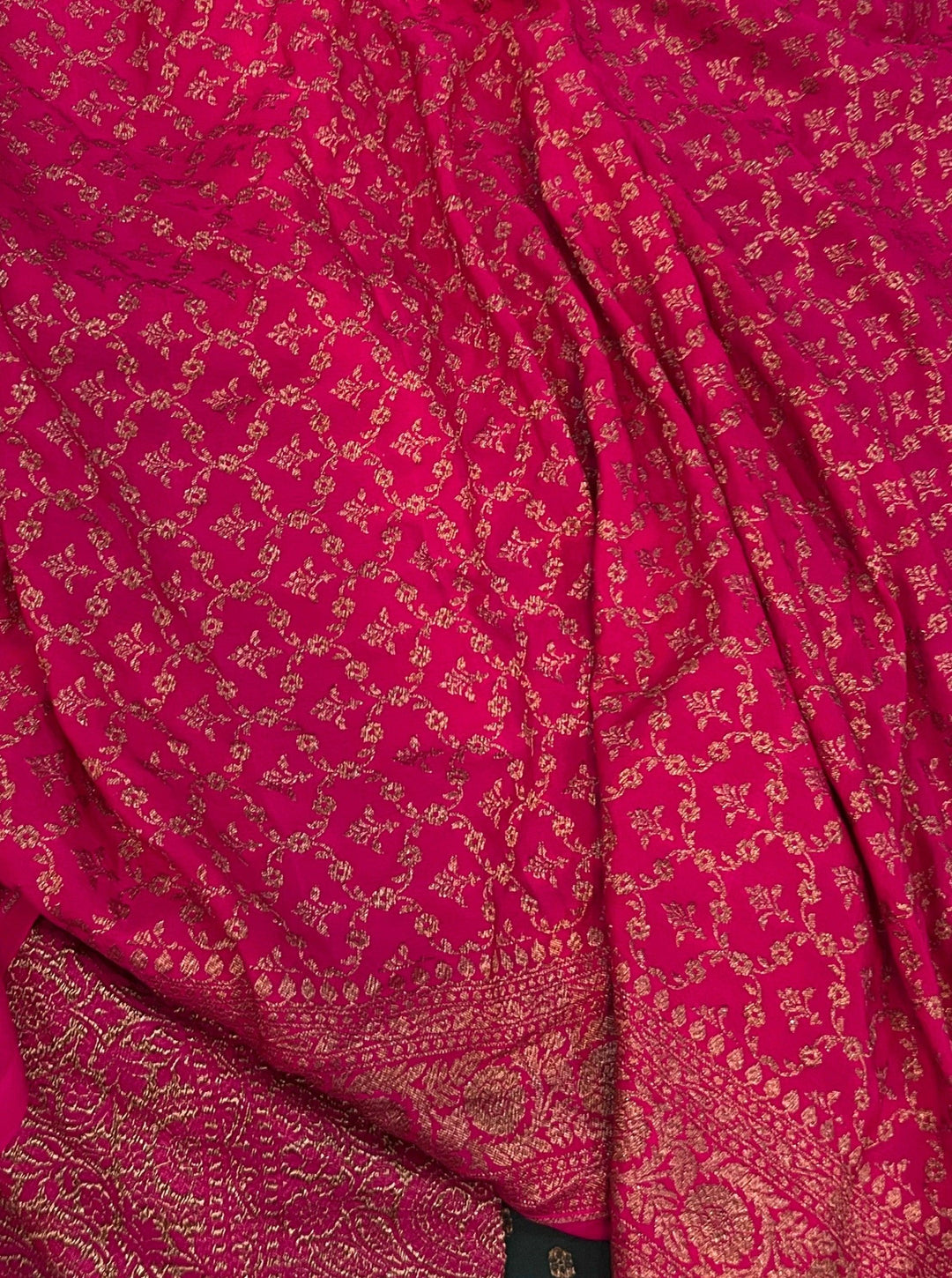 Bottle Green Pure Banarasi Khaddi Crepe Silk Saree - Aura Benaras