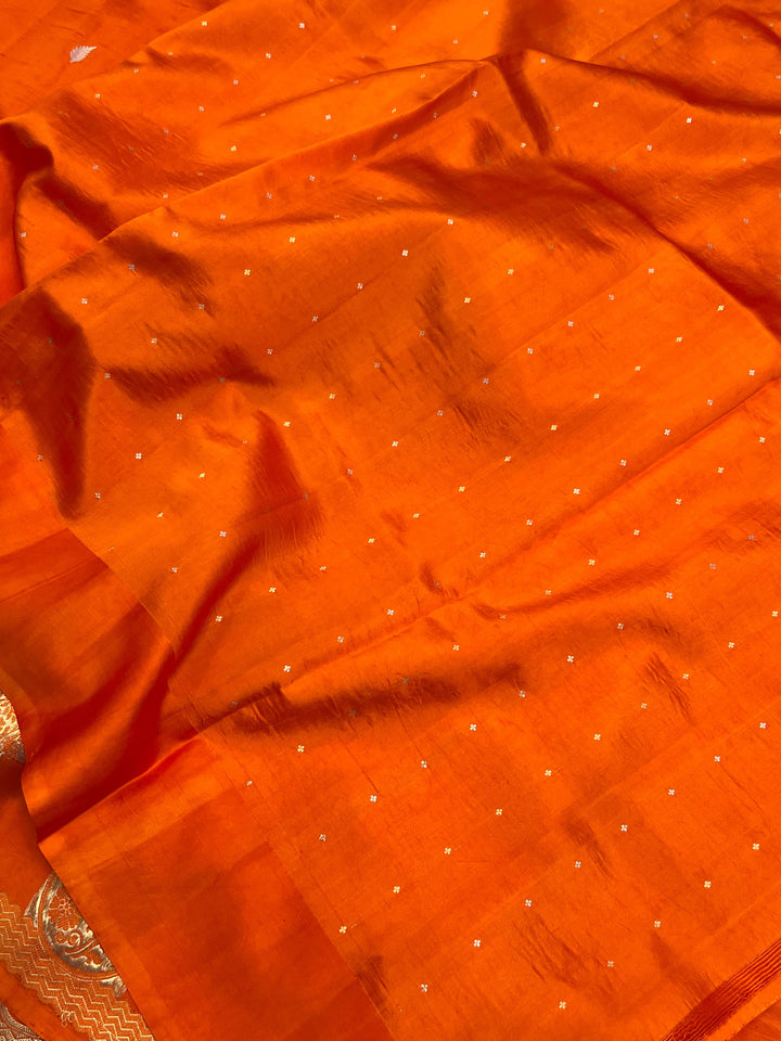 Orange Pure Silk Handloom Banarasi Saree – Kadwa Motifs 