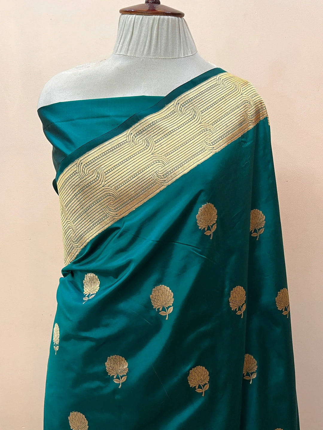 Rama Green Pure Katan Silk Handloom Banarasi Saree
