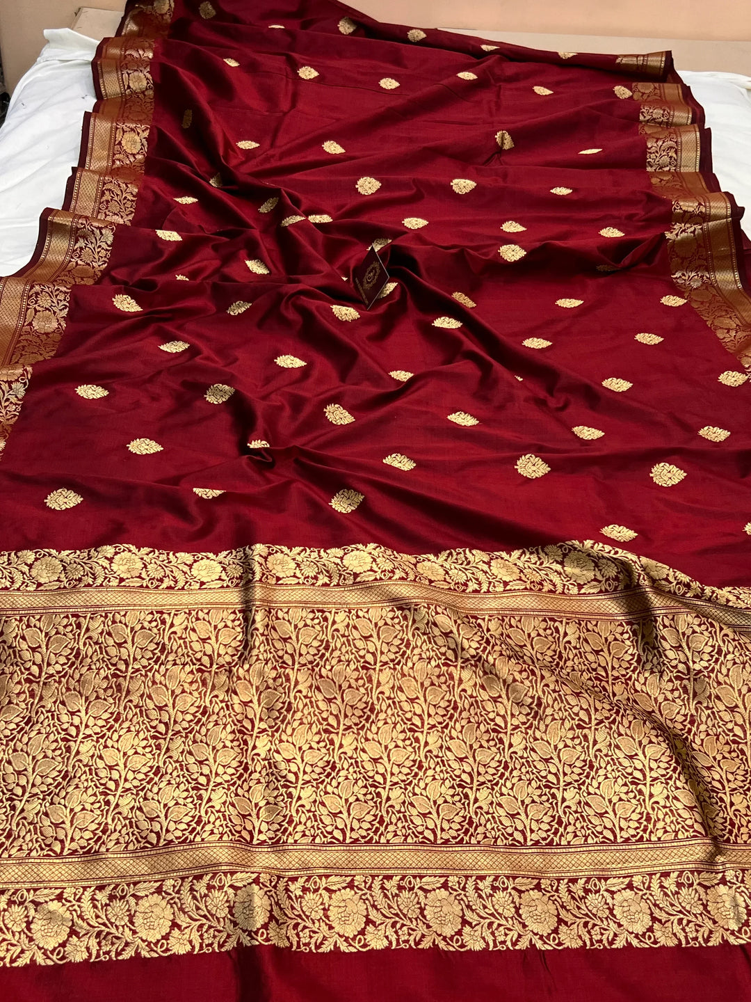 Maroon Pure Katan Silk Handloom Banarasi Saree