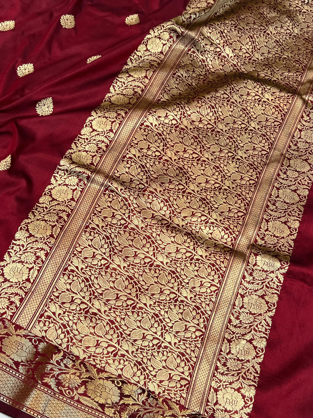 Maroon Pure Katan Silk Handloom Banarasi Saree