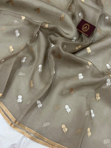 Grey Banarasi Handloom Kora Silk Saree - Aura Benaras