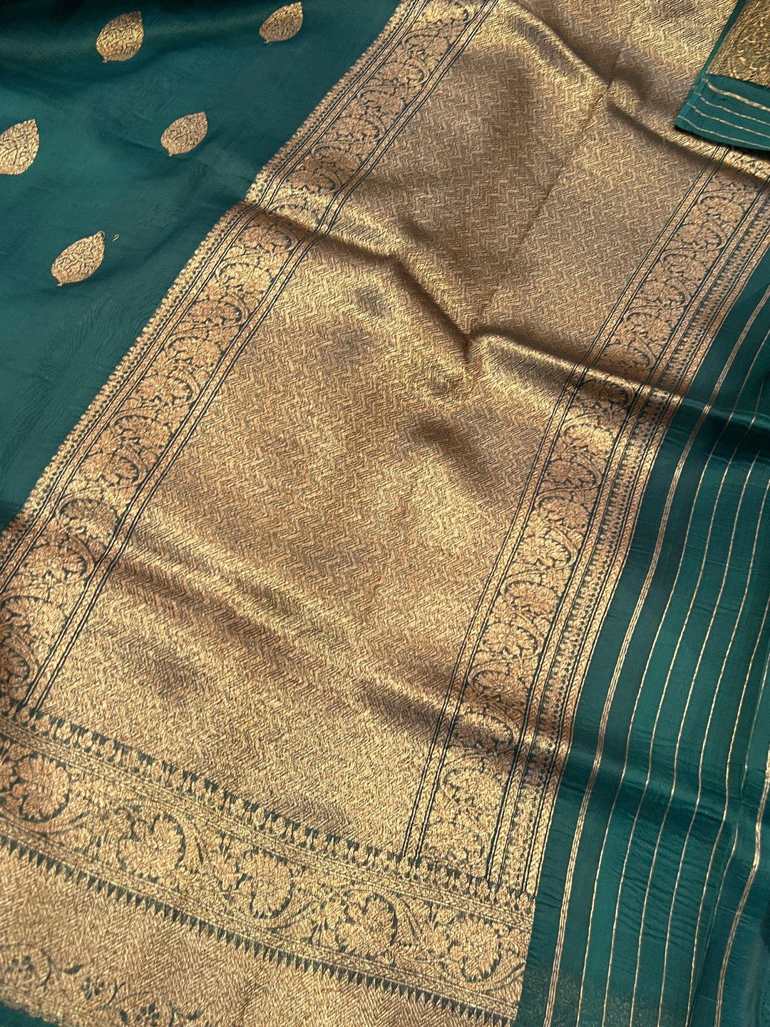 Bottle Green Pure Kora Silk Handloom Banarasi Saree