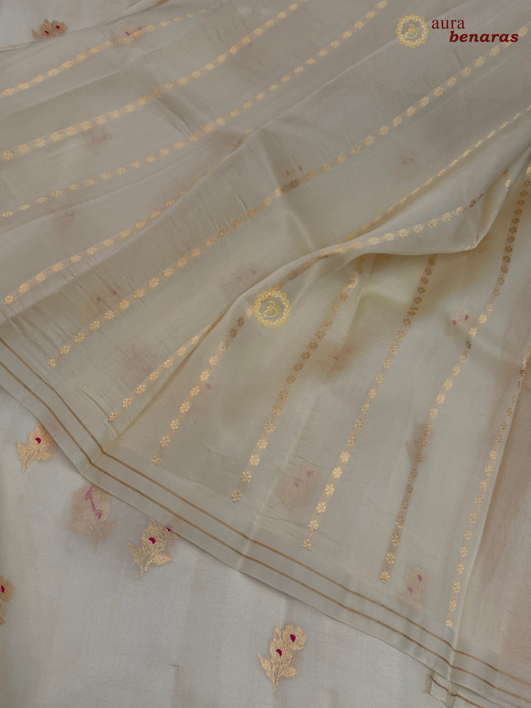 Off White Pure Kora Silk Banarasi Saree with Kadhwa Flower Butas