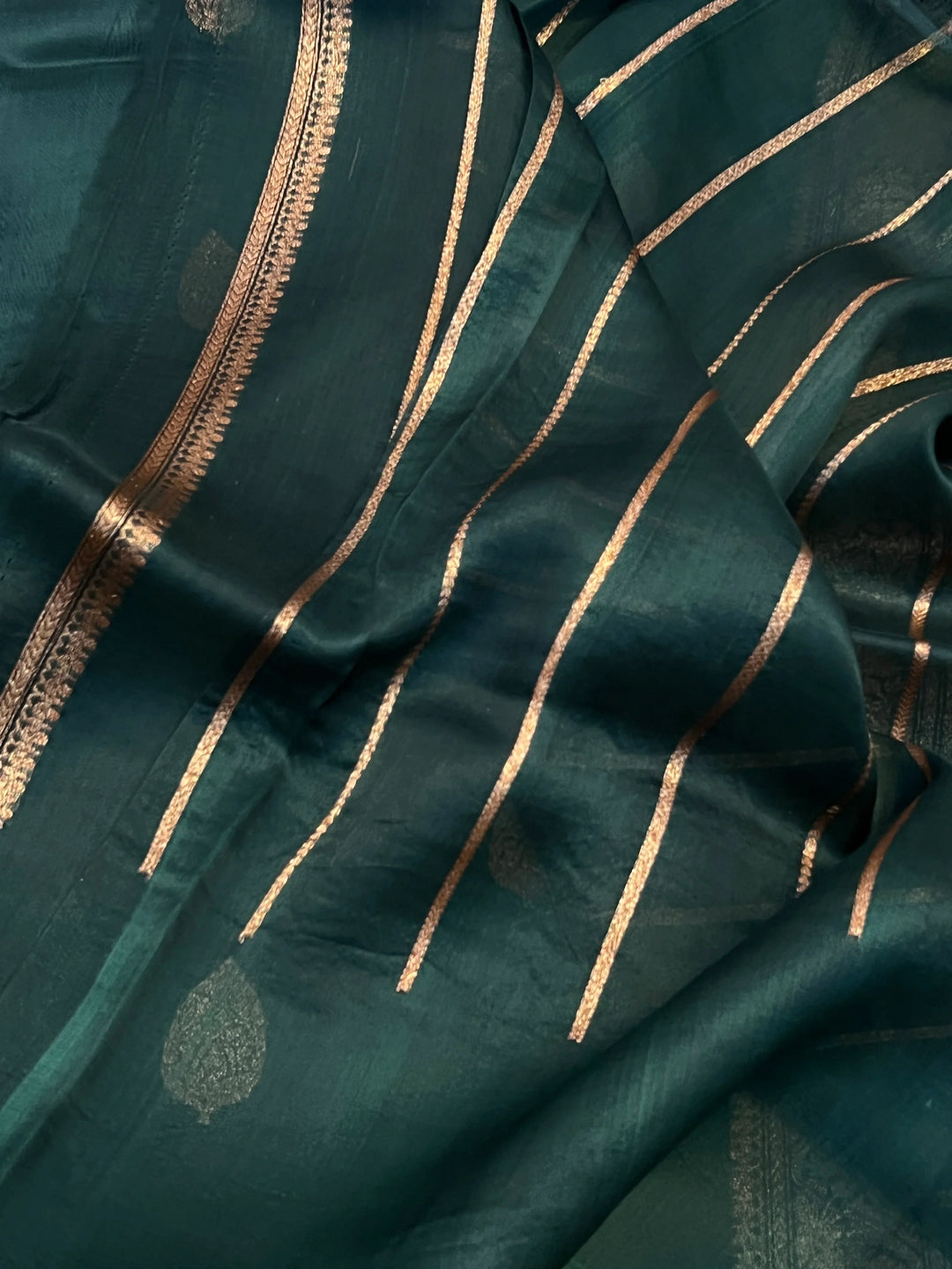 Bottle Green Pure Kora Silk Handloom Banarasi Saree