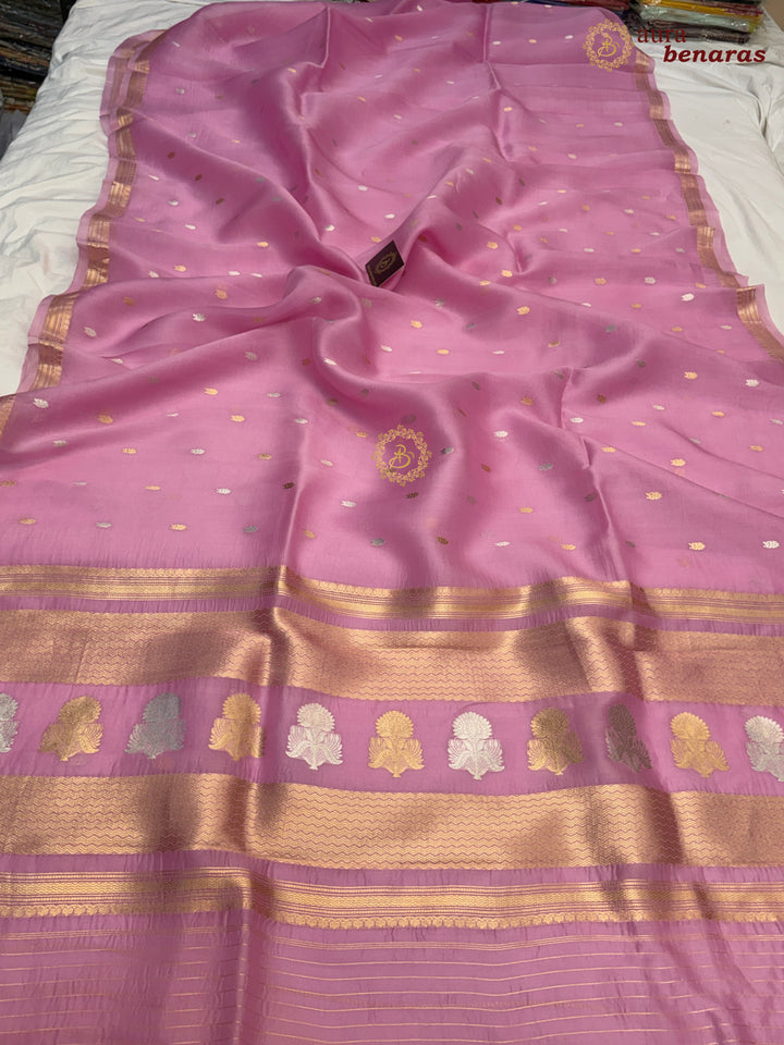 Pure Pinkish Lavender Kora Silk Banarasi Saree with Kadhwa Flower Butas