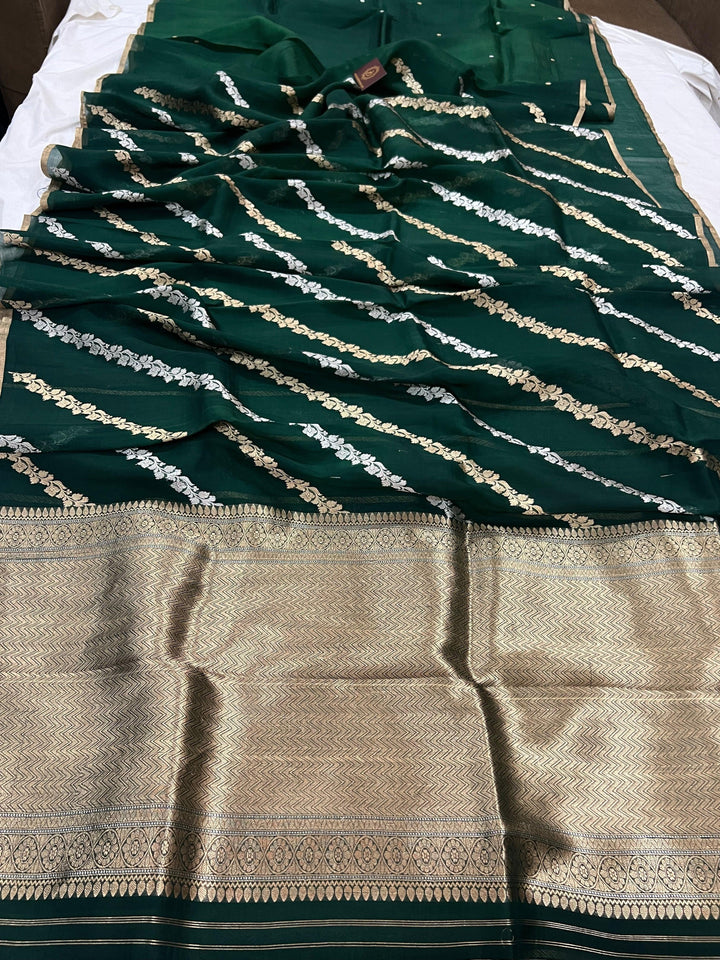 Bottle Green Banarasi Handloom Kora Silk Saree - Aura Benaras
