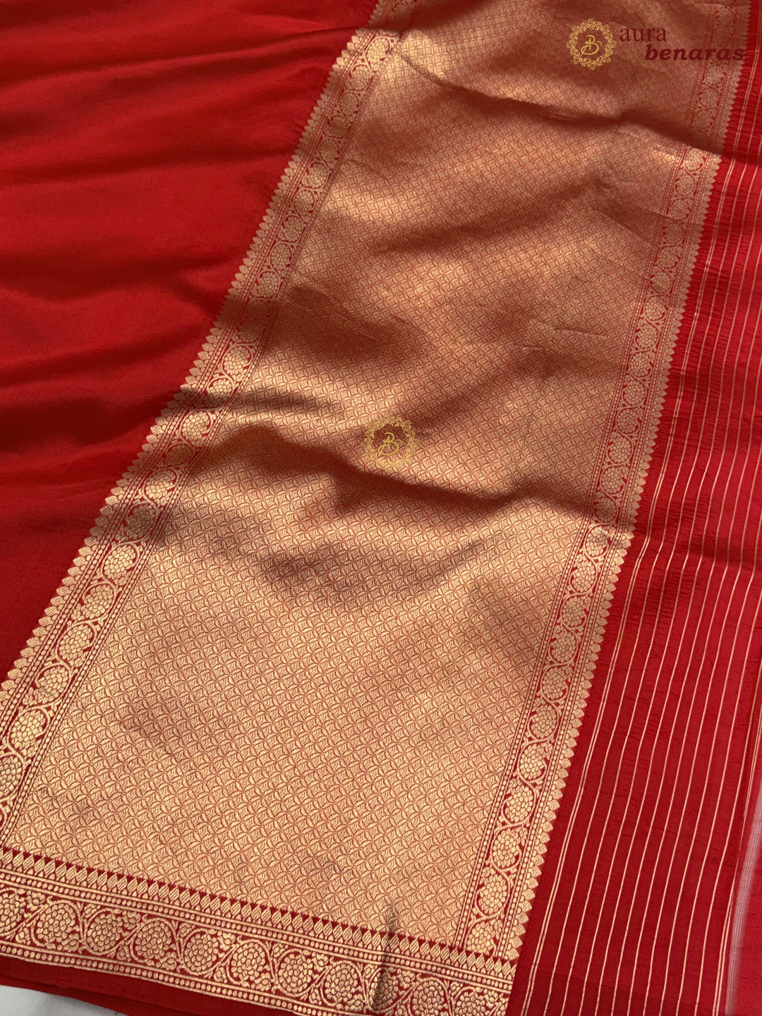 Red Pure Banarasi Handloom Silk Saree - Aura Benaras