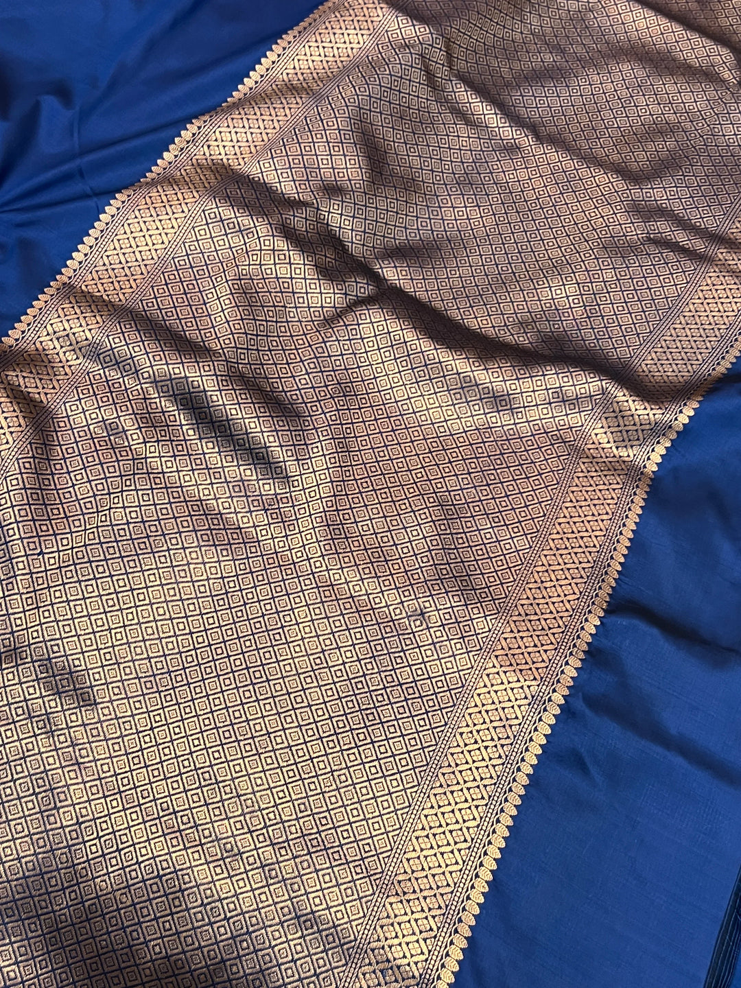 Royal Blue Pure Katan Silk Handloom Banarasi Saree