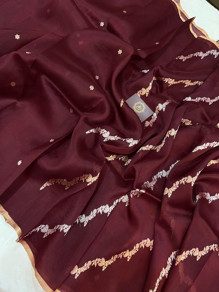Maroon Banarasi Handloom Kora Silk Saree - Aura Benaras