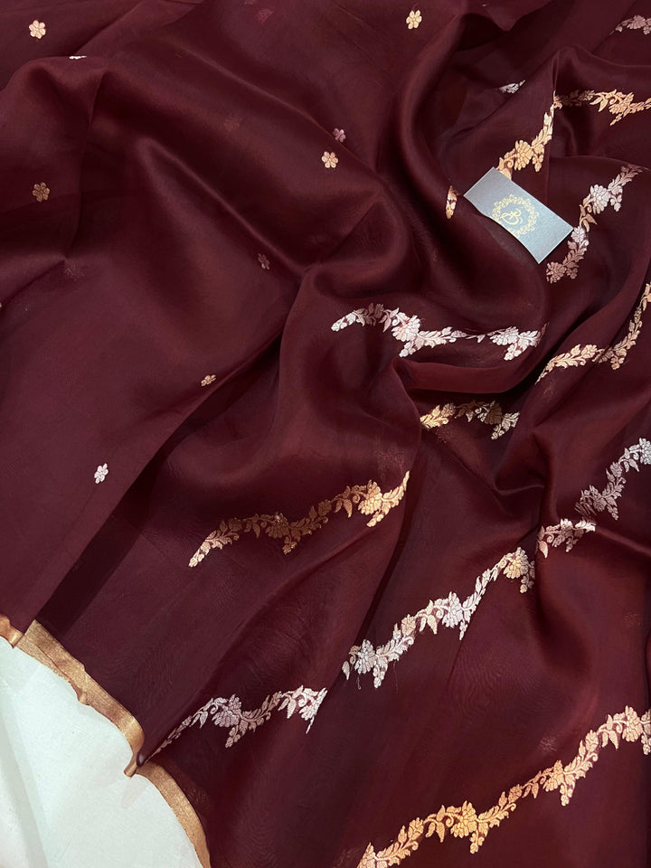 Maroon Banarasi Handloom Kora Silk Saree - Aura Benaras