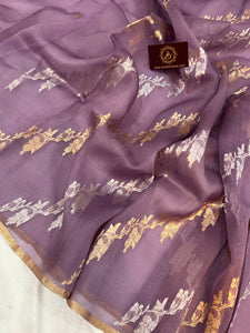 Dusky Lavender Banarasi Handloom Kora Silk Saree - Aura Benaras