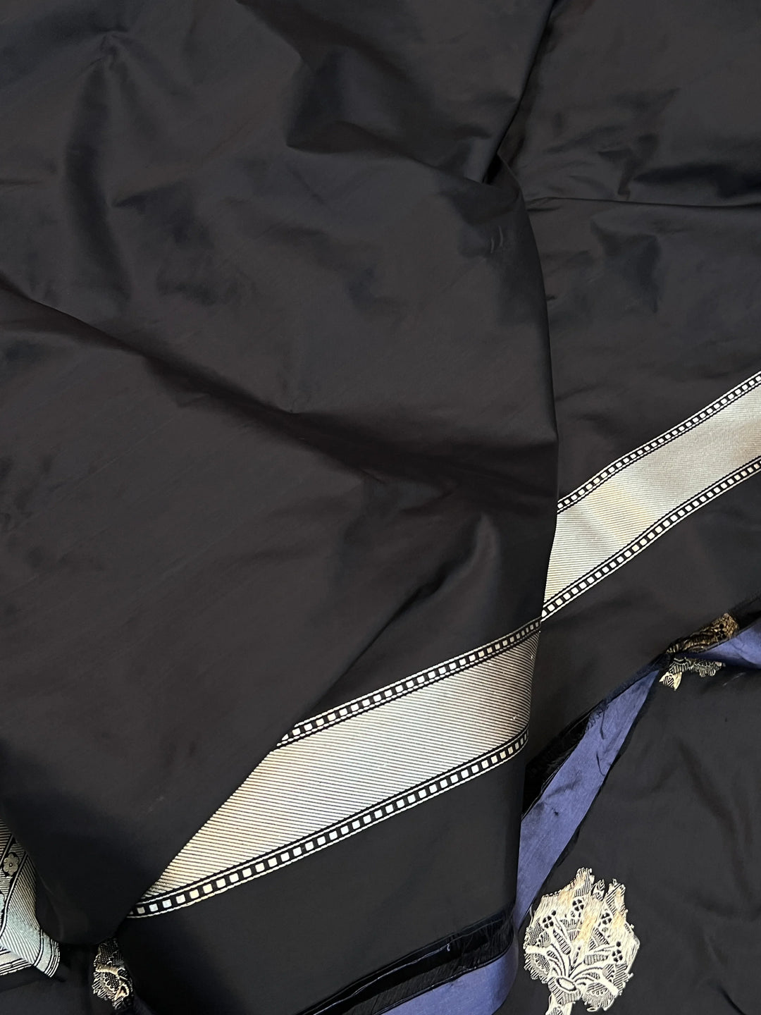 Black Pure Katan Silk Handloom Banarasi Saree