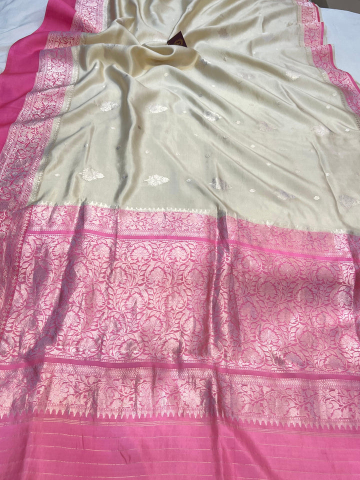 Pure silk Banarasi handloom saree with silver zari Kadhwa buta and Mashru silk border
