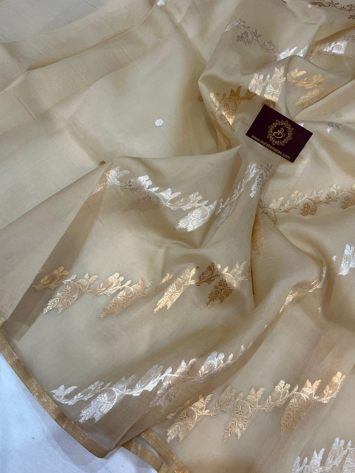 Cream Banarasi Handloom Kora Silk Saree - Aura Benaras