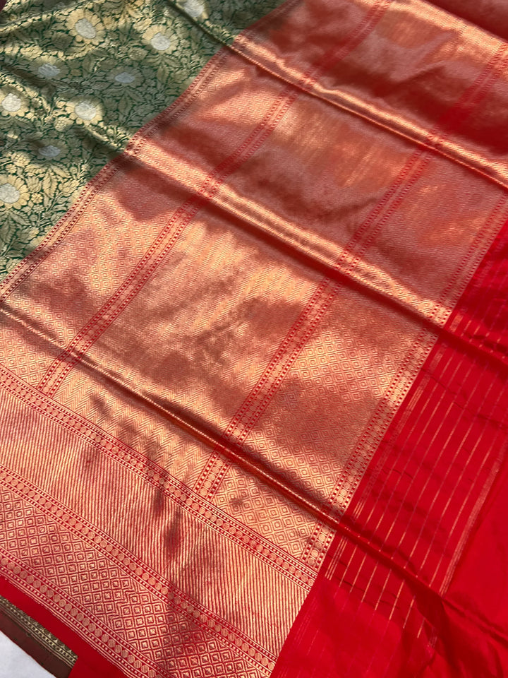Bottle Green Banarasi Handloom Katan Silk Saree - Aura Benaras