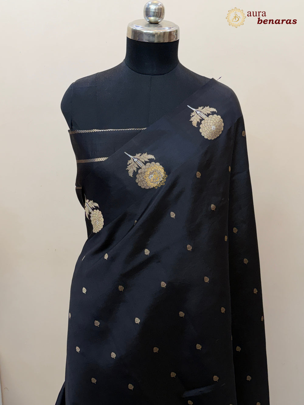 Black Pure Banarasi Handloom Silk Saree - Aura Benaras