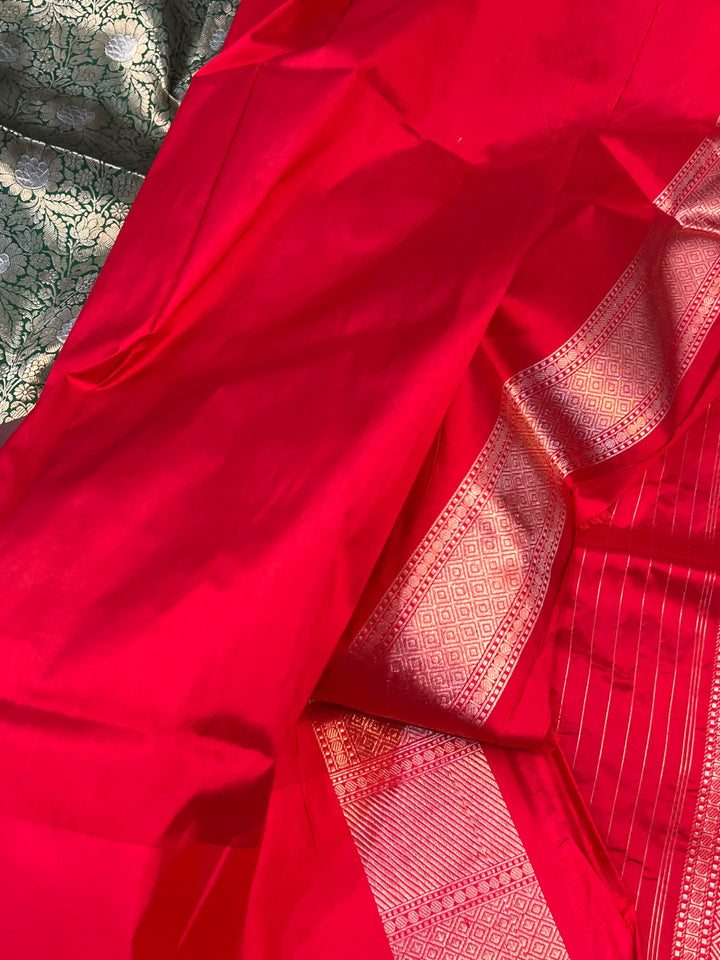Bottle Green Banarasi Handloom Katan Silk Saree - Aura Benaras