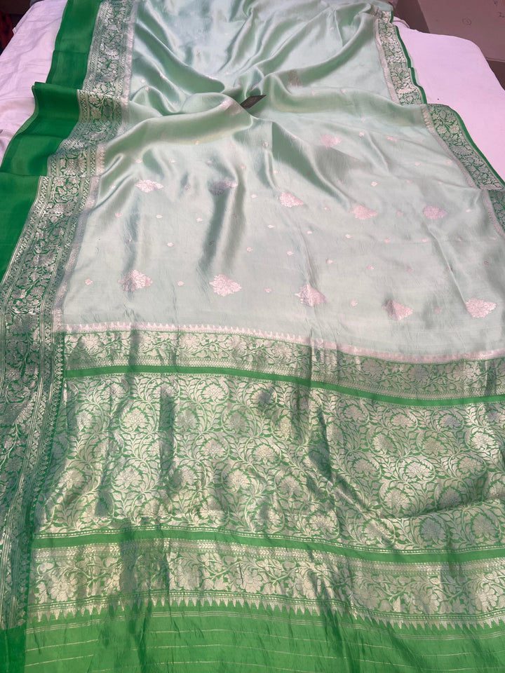 Pure silk Banarasi handloom saree with silver zari Kadhwa buta and Mashru silk border