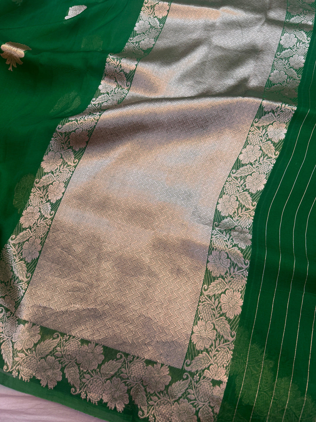 Green Pure Kora Silk Handloom Banarasi Saree