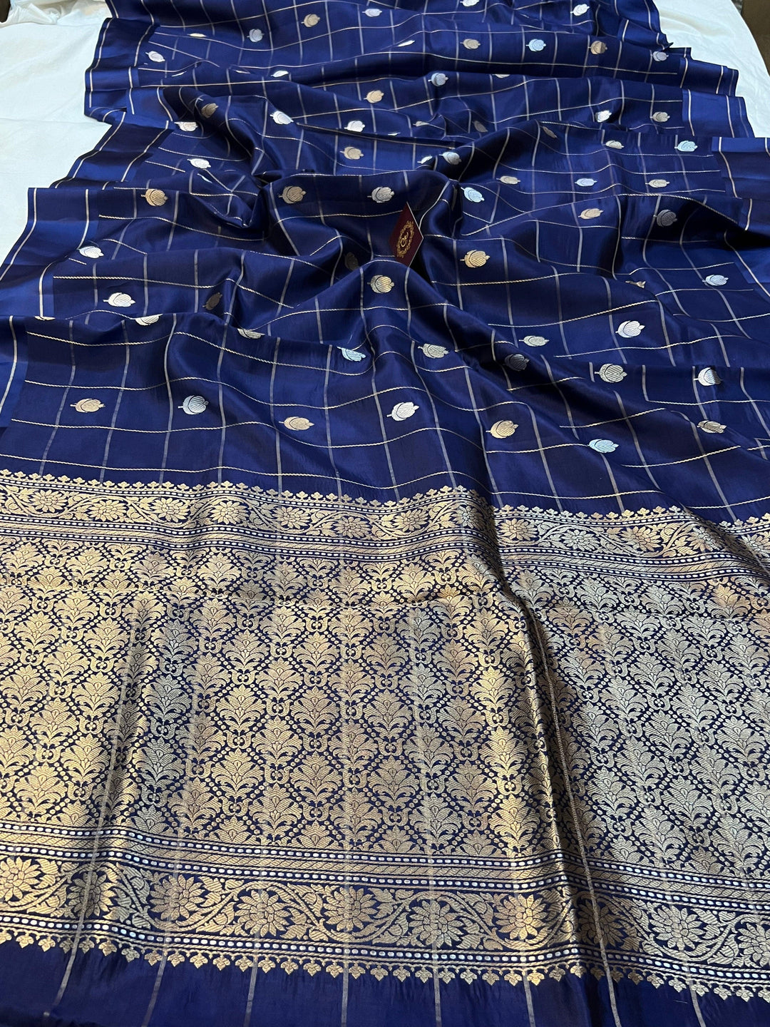 Navy Blue Pure Banarasi Handloom Silk Saree - Aura Benaras