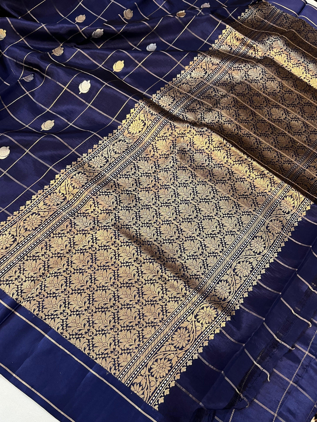 Navy Blue Pure Banarasi Handloom Silk Saree - Aura Benaras