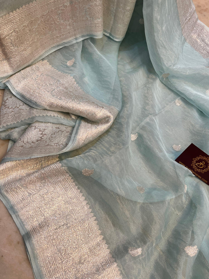 Crush tissue silk texture with traditional Banarasi Kadhwa weaving