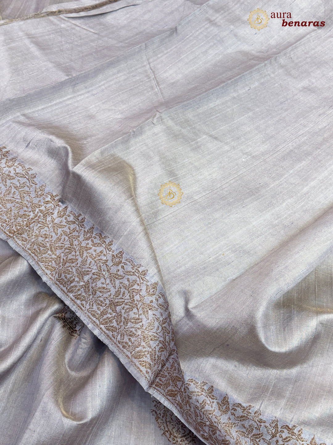Light Grey Raw Silk Banarasi Saree – Kadhwa Floral Design