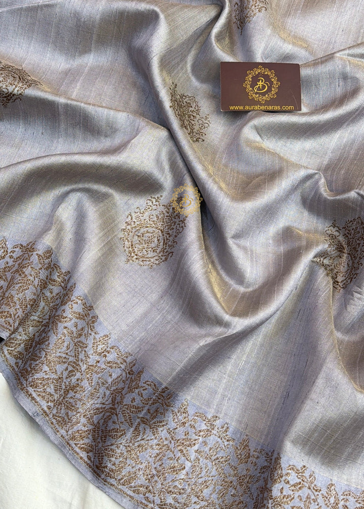 Light Grey Raw Silk Banarasi Saree – Kadhwa Floral Design