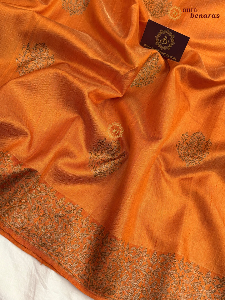 Orange Raw Silk Banarasi Saree – Kadhwa Floral Design