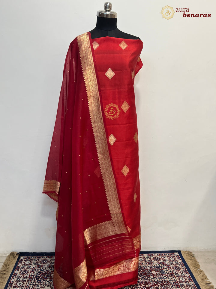 Red Pure Banarasi Silk Unstitched Suit Kadhwa Work