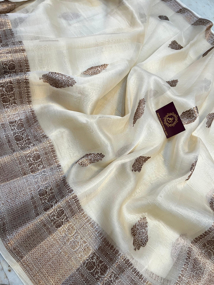 Off White Pure Kora Silk Handloom Banarasi Saree