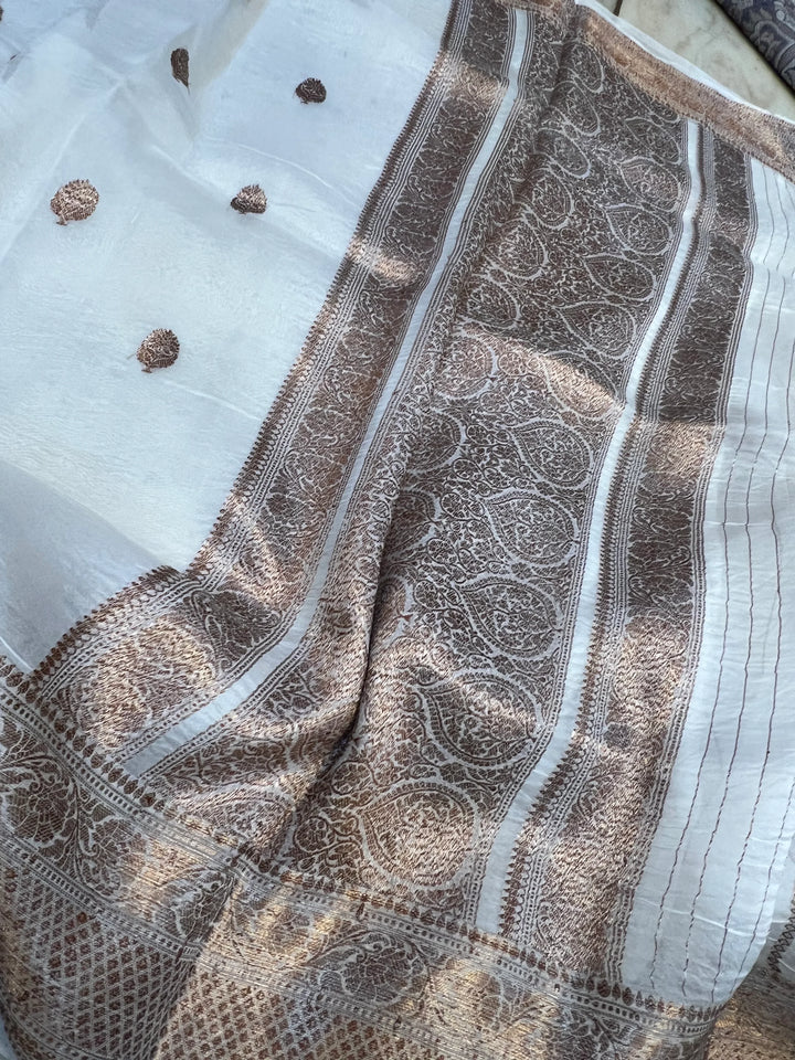 White Kora Silk Handloom Banarasi Saree with Kadhwa Motifs