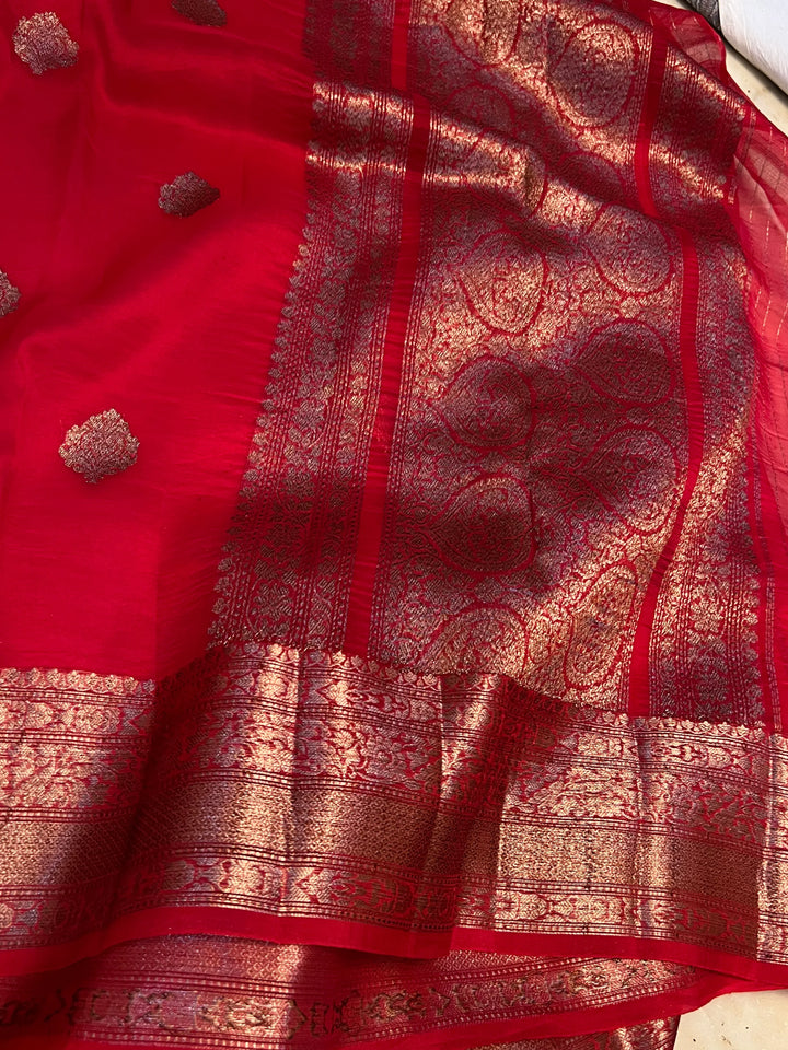 Red Kora Silk Handloom Banarasi Saree with Kadhwa Motifs