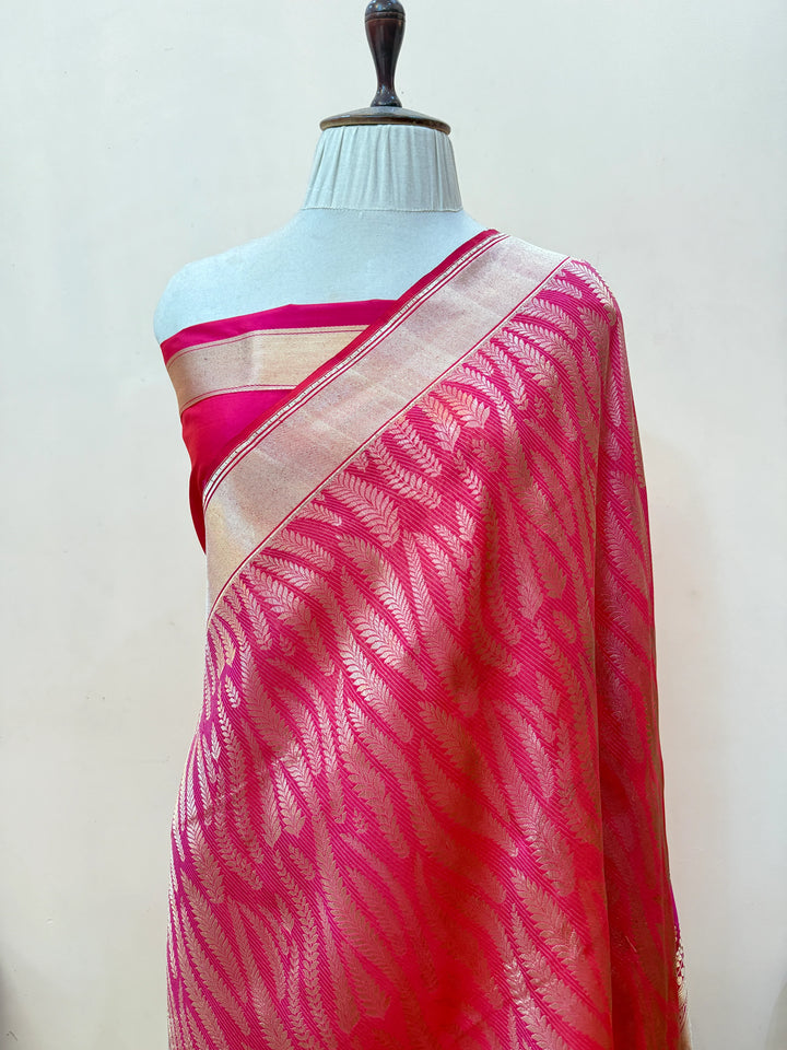 Rani Pink Pure Katan silk Handloom Banarasi Saree