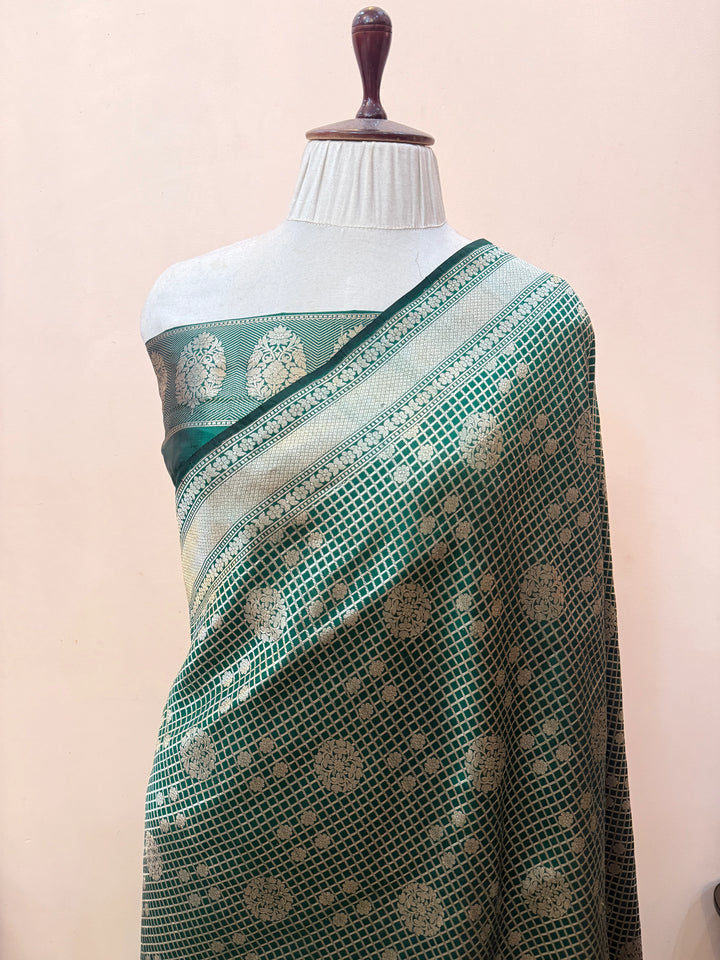Bottle Green Pure Katan silk Handloom Banarasi Saree