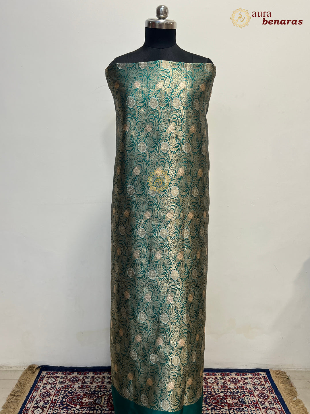 Emerald Green Pure Banarasi Katan Silk Kurta with Jamawar Brocade