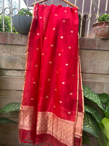 Red Pure Banarasi Kora Silk Dupatta - Aura Benaras