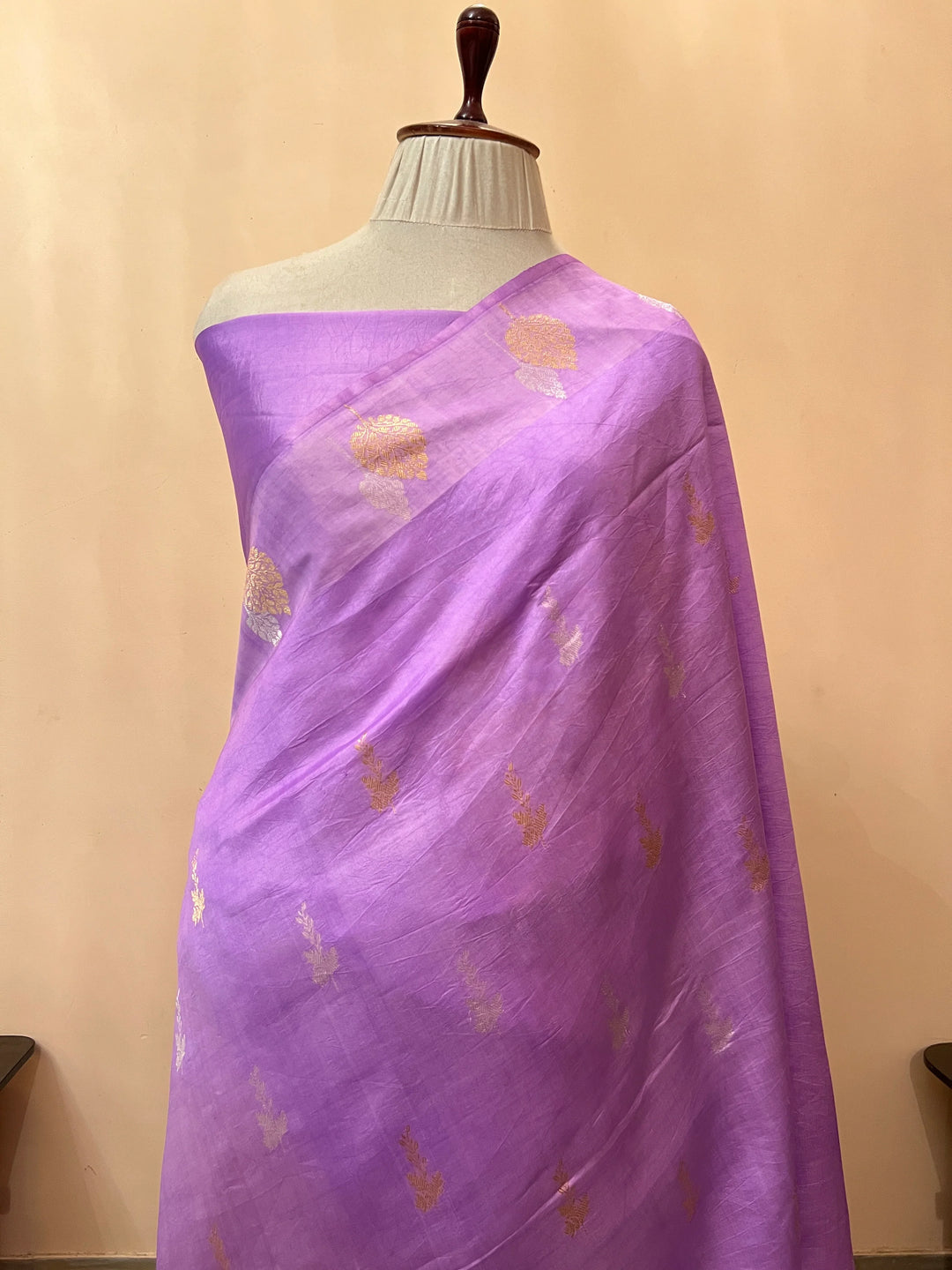 Lavender Pure Silk Handloom Banarasi Saree