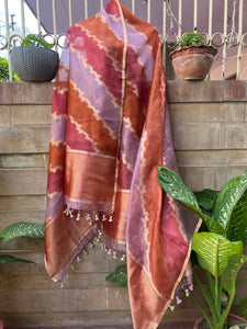 Onion Rangkaat Pure Banarasi Kora Silk Dupatta - Aura Benaras