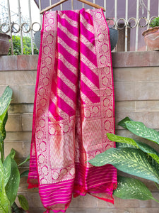 Maharani Pink Pure Banarasi Handloom Katan Silk Dupatta - Aura Benaras