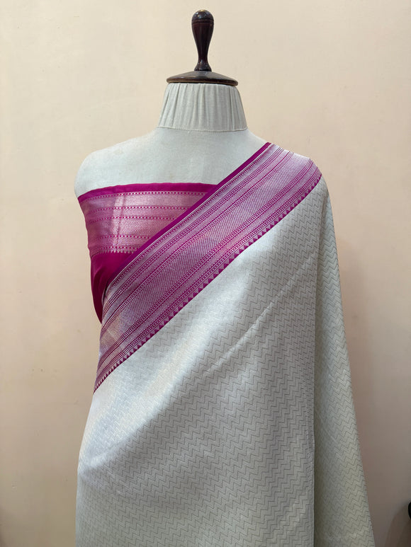 White Pure Katan silk Handloom Banarasi Saree